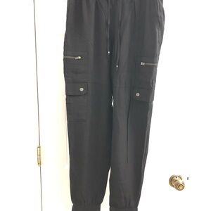NWOT Banana Republic black Soft Cargo Jogger Pants women’s Small new